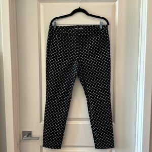 Old Navy Pixie Ankle Pants Black White Mid Rise Stretch Pockets Size 10